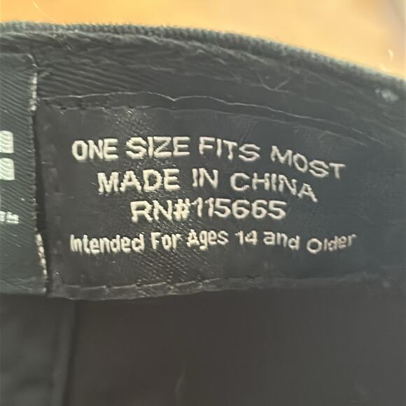 Disney Baby Yoda Baseball Cap Hat Men's Star Wars The Mandalorian - Picture 4 of 6